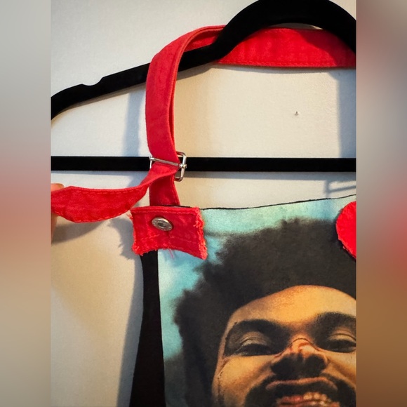 The Weekend Reworked Halter Top - Picture 3 of 5